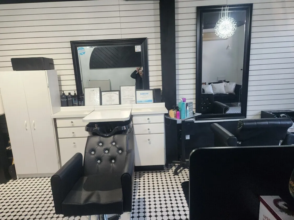 15 Crane St Retail property in Southbridge