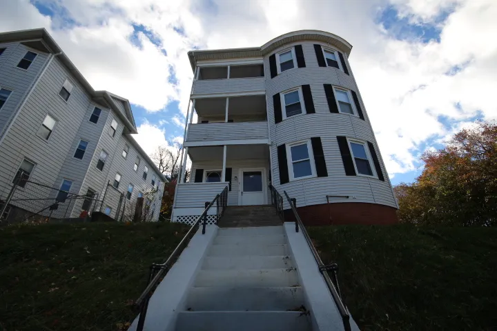 78 Green Hill Pky Multifamily property in Worcester